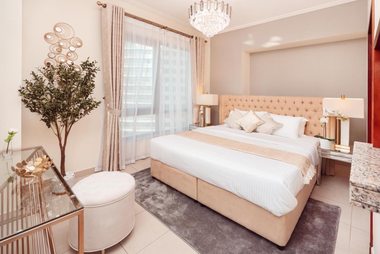 Elite Royal Apartment - Panoramic Full Burj Khalifa, Fountain & Skyline View - Baron Dubai Dış mekan fotoğraf